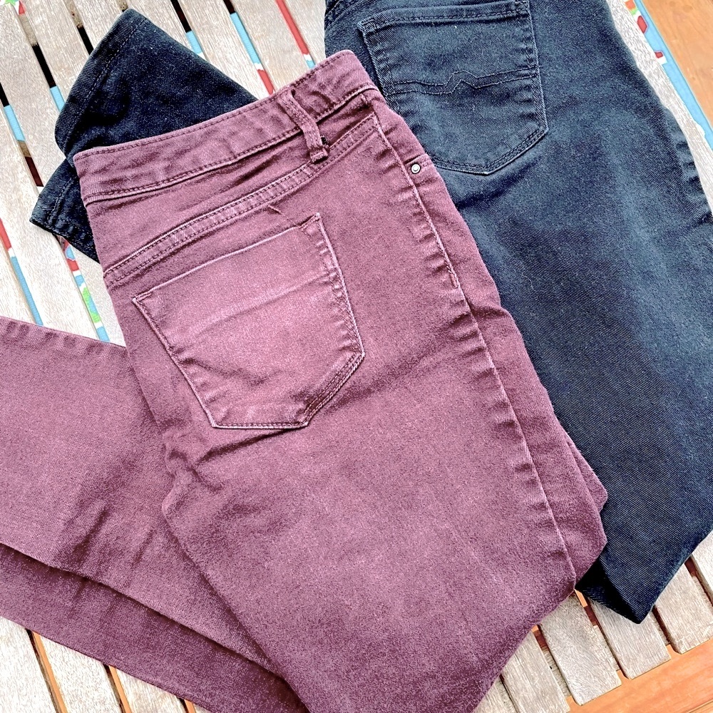 2 Pairs of skinny jeans